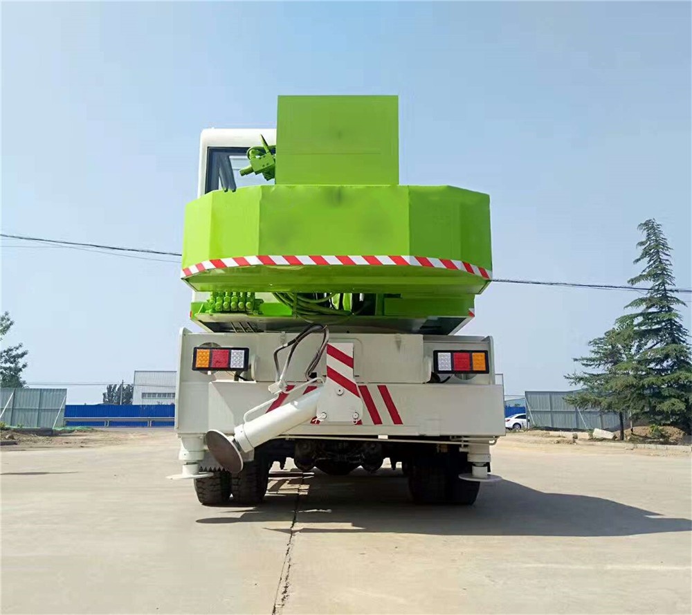 5ton yağ-elektrikli mobil vinç