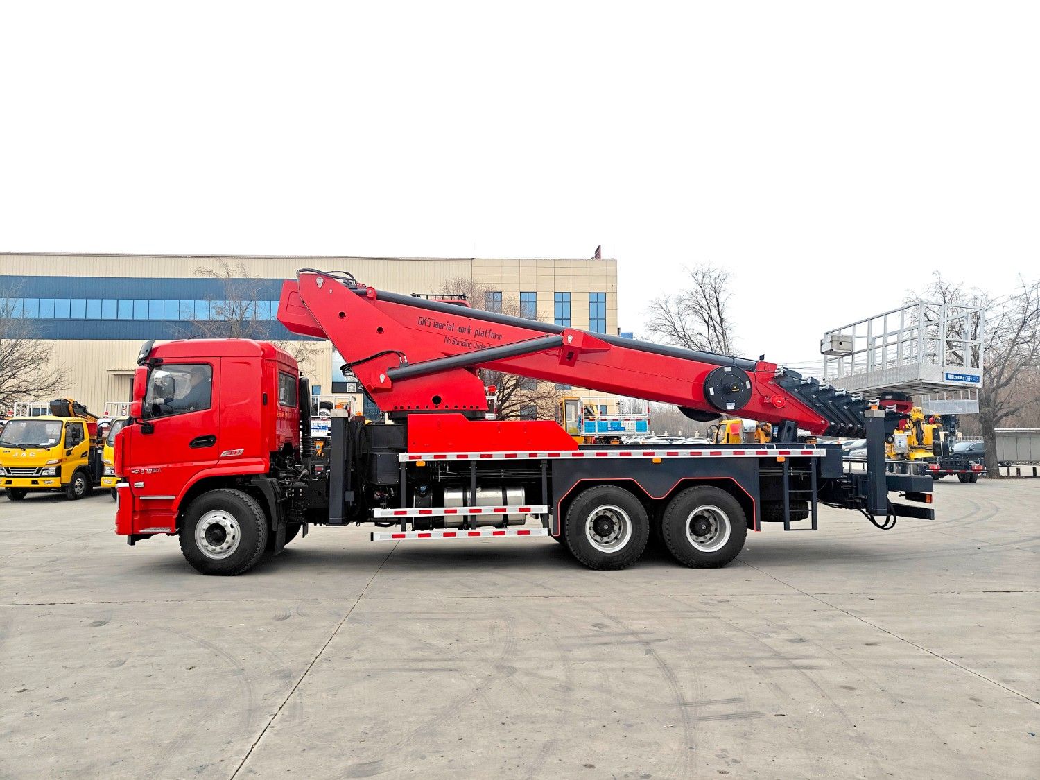 Camion de travail aérien de 60 mètres avec châssis Shacman