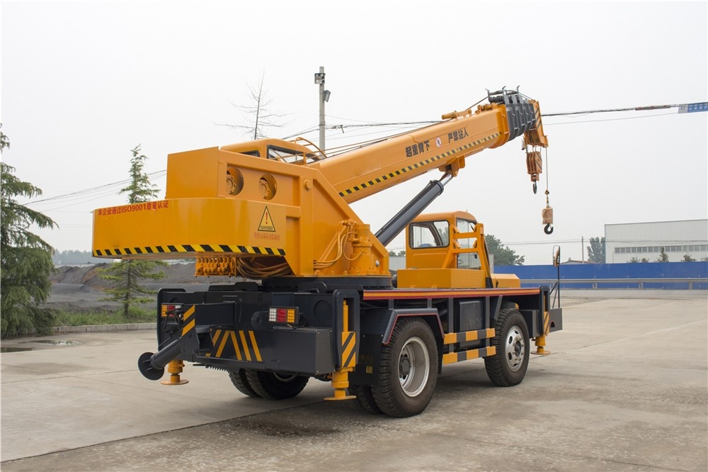 10 Ton Oil-Electric Mobile Crane