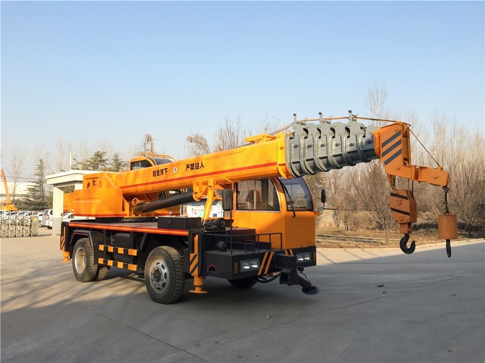 12 Ton Plug-in Truck Crane