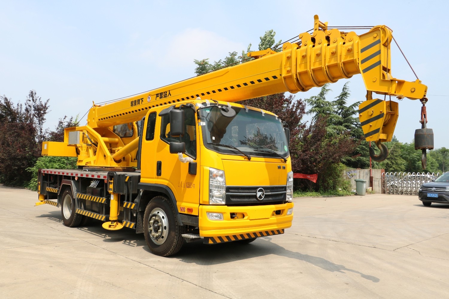 Boom telescópico de 12 toneladas Crane móvil