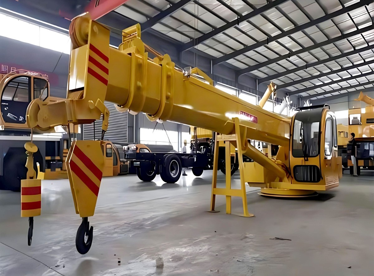 8 Ton Telescopic Boom Marine Crane