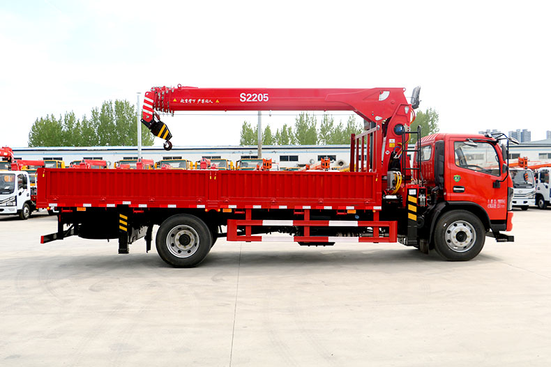 10Ton Truck with Crane 10Ton Truck with Crane