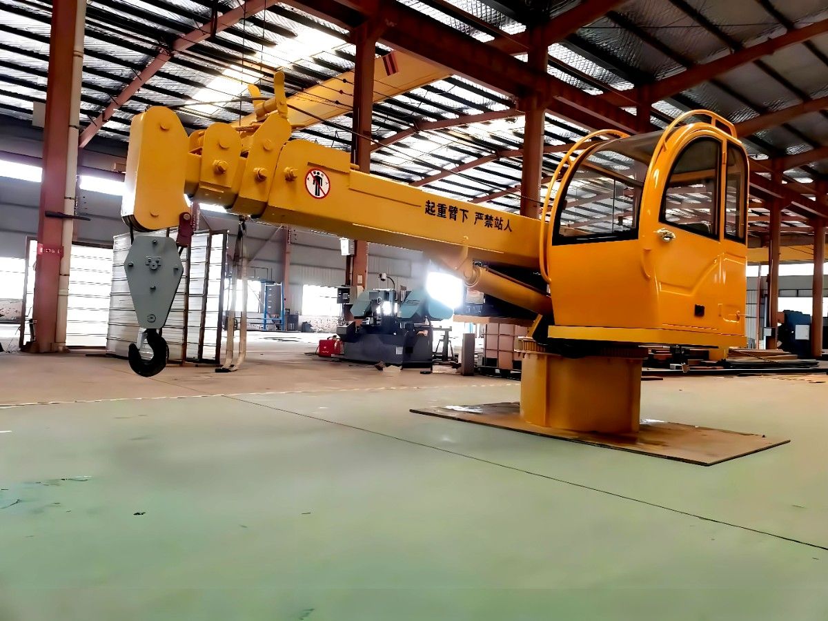 25 Ton Telescopic Boom Marine Crane