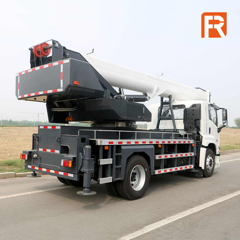 Xe tải cẩu ISUZU 10 tấn