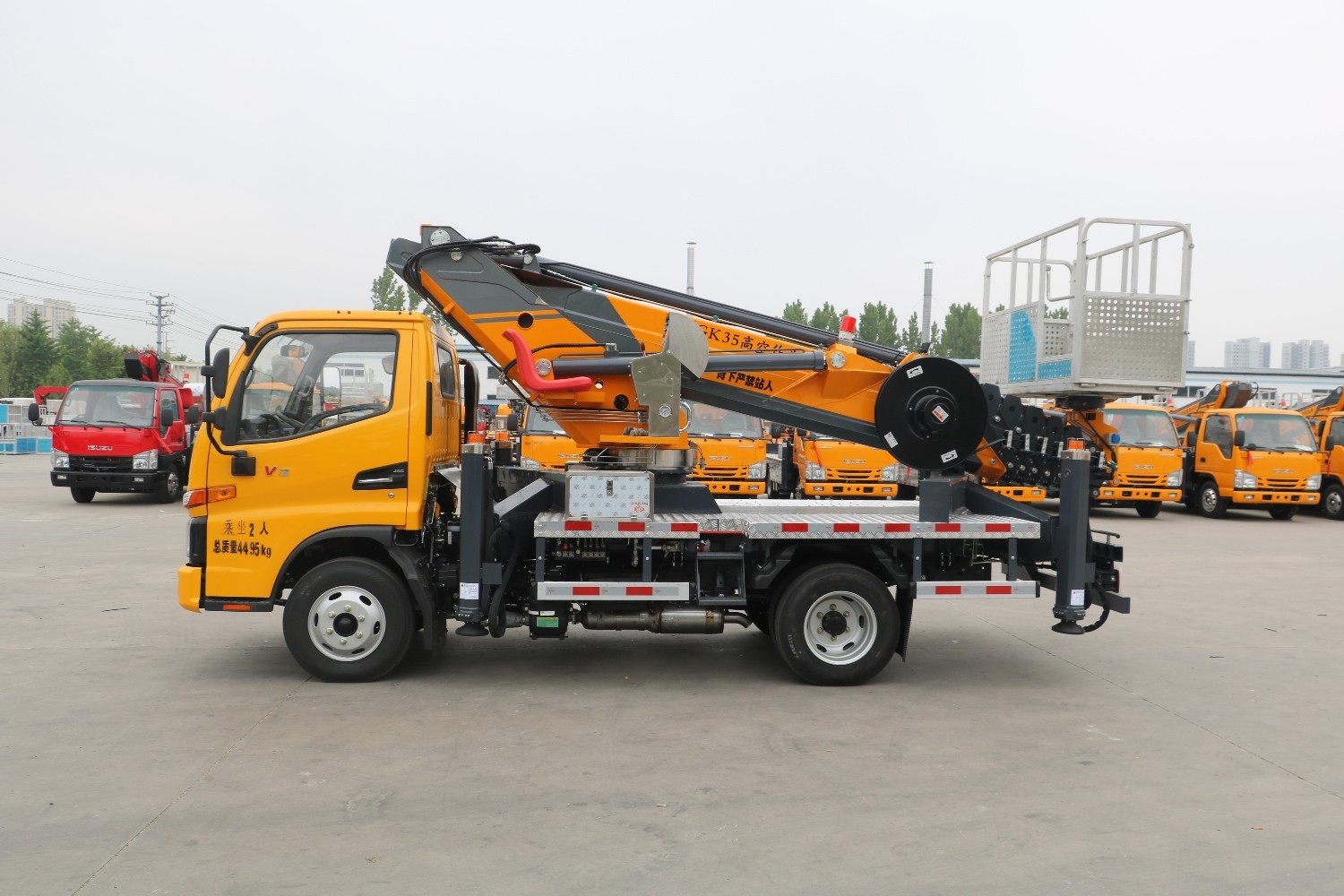 35 Meter Aerial Work Truck With JAC Chassis