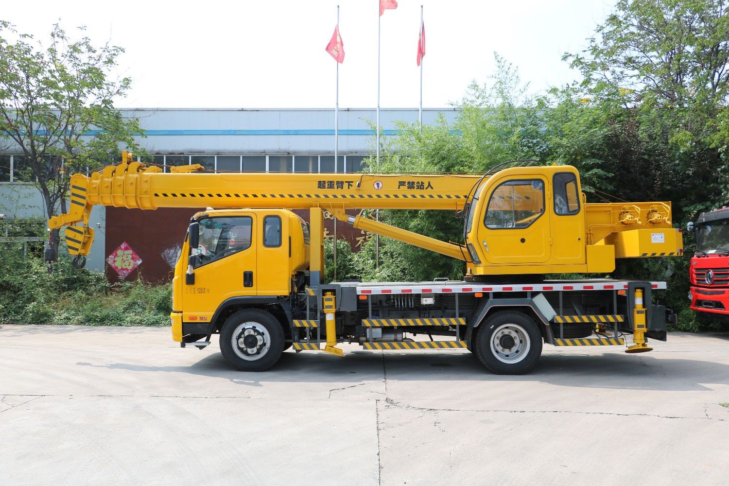 Grue mobile à boom télescopique de 12 tonnes