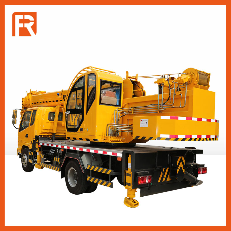 Tang Jun T3 10 Ton Mobile Truck Crane