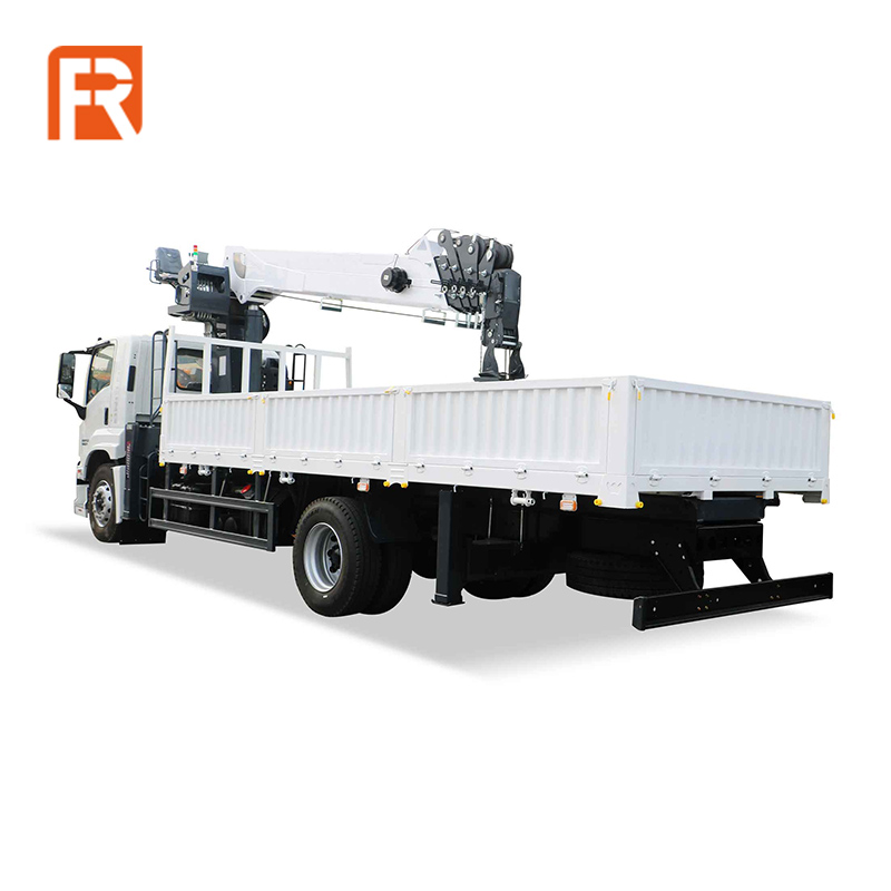 รถบรรทุกเครนแขนตรง 8 ตัน