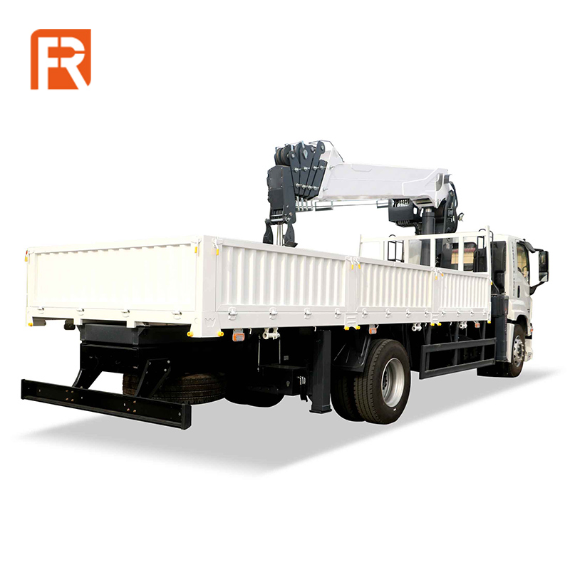 รถบรรทุกเครนแขนตรง 8 ตัน