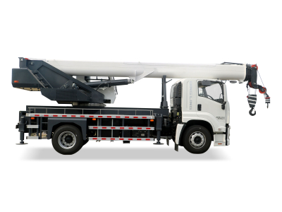 cần cẩu xe tải