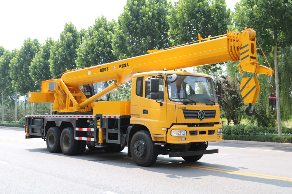 25T Mobile Crane 