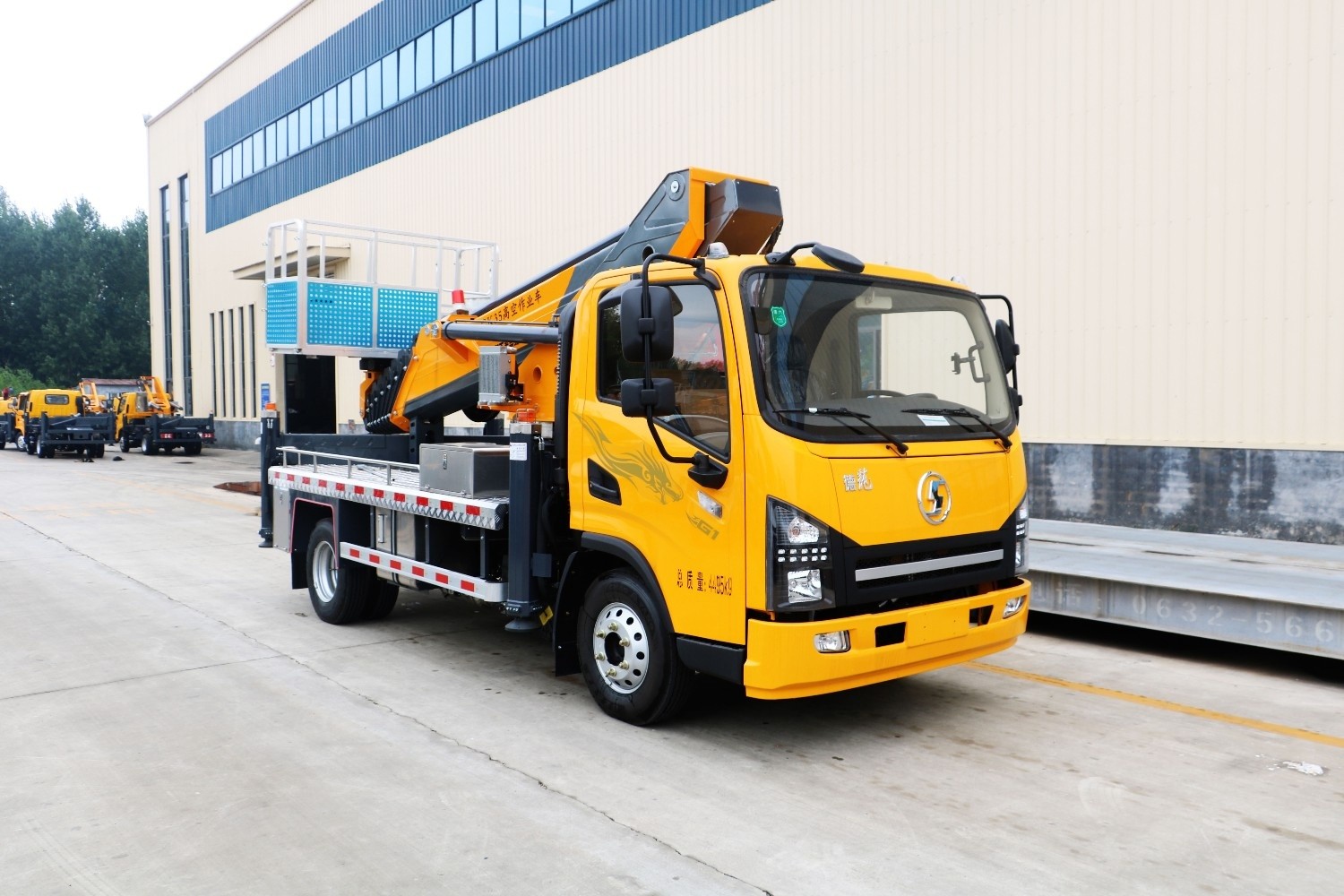 35 Meter Aerial Work Truck With Howo Chassis