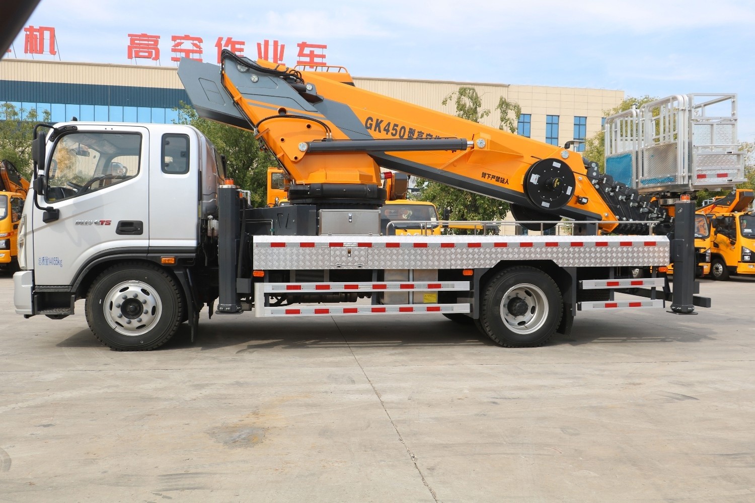 45 Meter Aerial Work Truck With FOTON Chassis