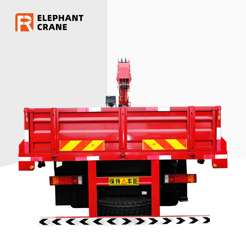 14 Ton Truck Mounted Crane