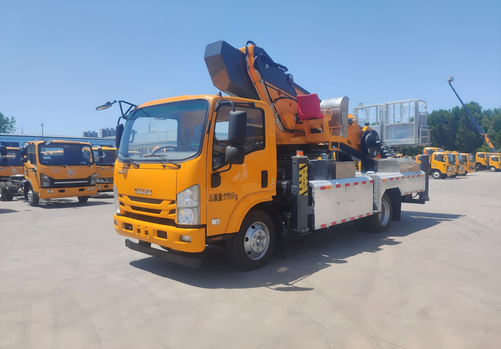 45 Meter Aerial Work Truck With ISUZU Chassis