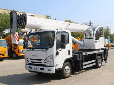 Hướng dẫn vận hành xe cẩu di động an toàn: Những mẹo thiết yếu cho người mới bắt đầu