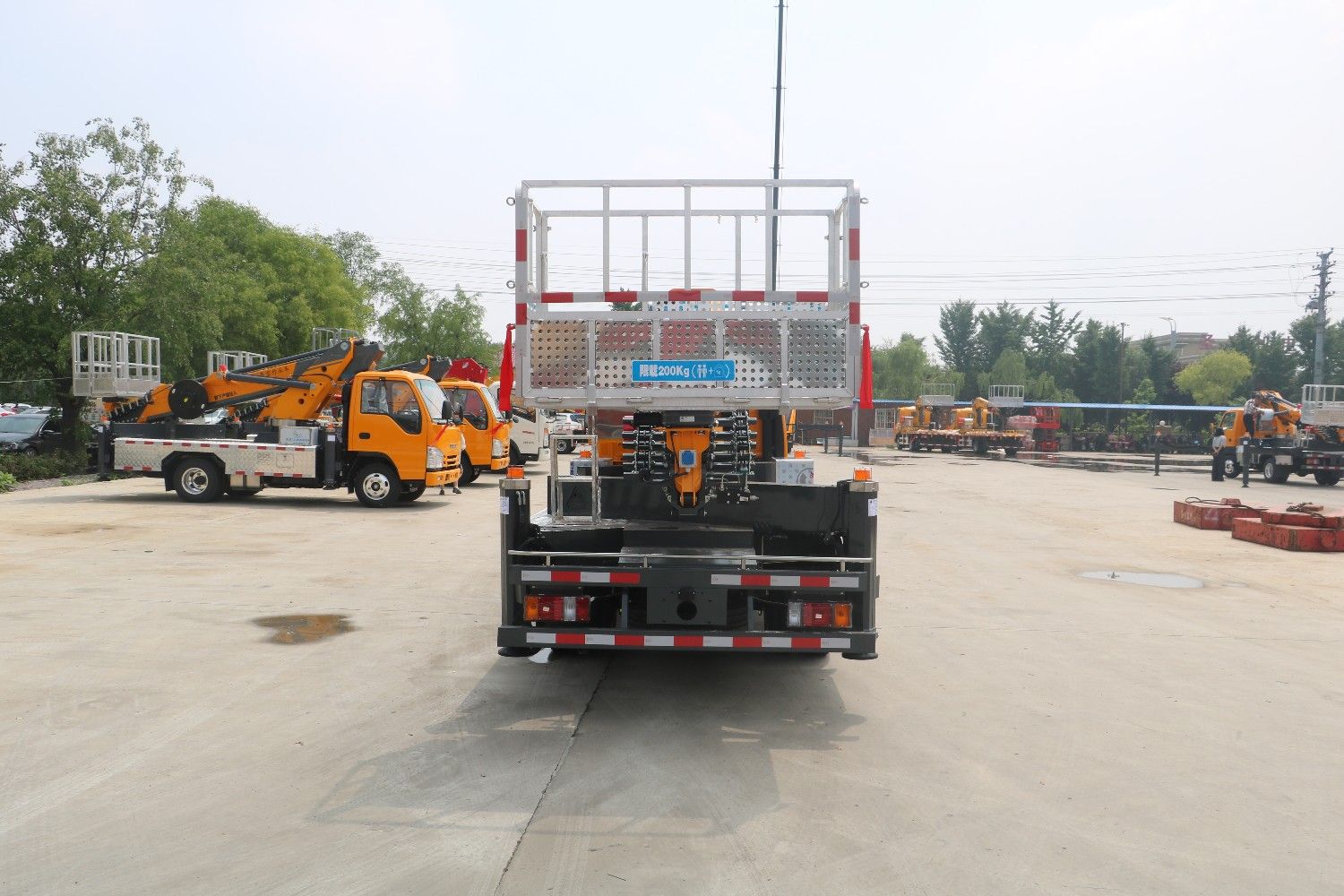 30Meter Aerial Work Truck With ISUZU Chassis