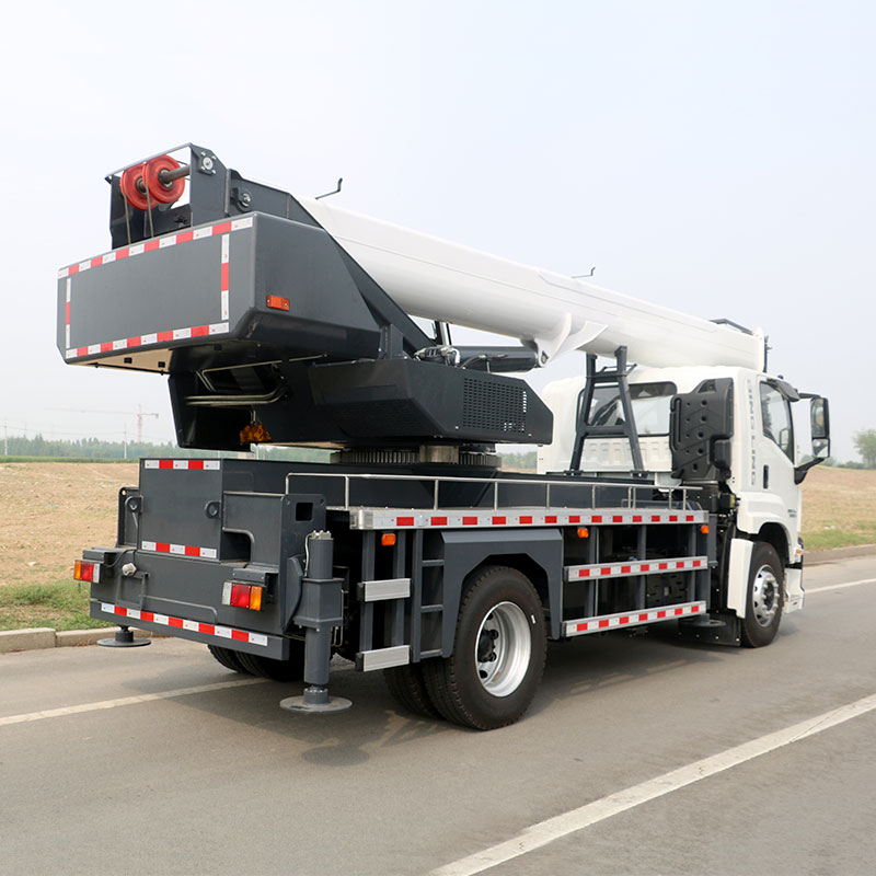 Cần cẩu di động 10 tấn Cần cẩu xe tải mới